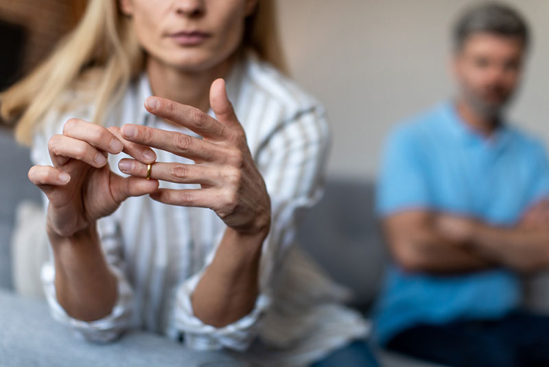 Vous êtes en procédure de divorce ? Contactez nos experts pour établir le bilan de solvabilité de votre ex conjoint